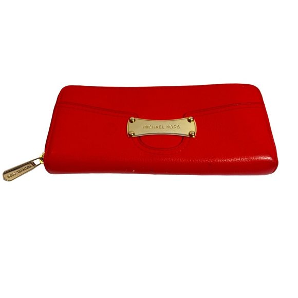 wallet Handbags - Designer Red Wallet 9 in x 5 in